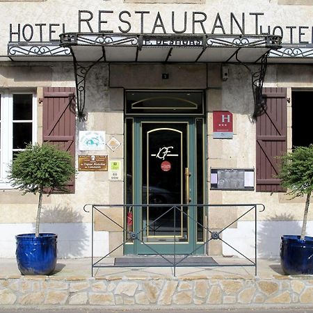 Отель Logis Deshors-Foujanet Chamboulive Экстерьер фото